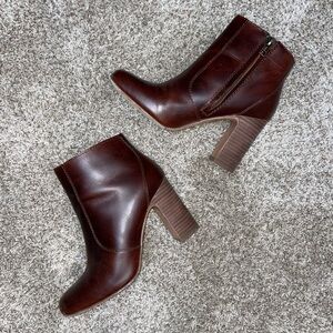 Madewell stitched high heel boots cherrywood size 5.5